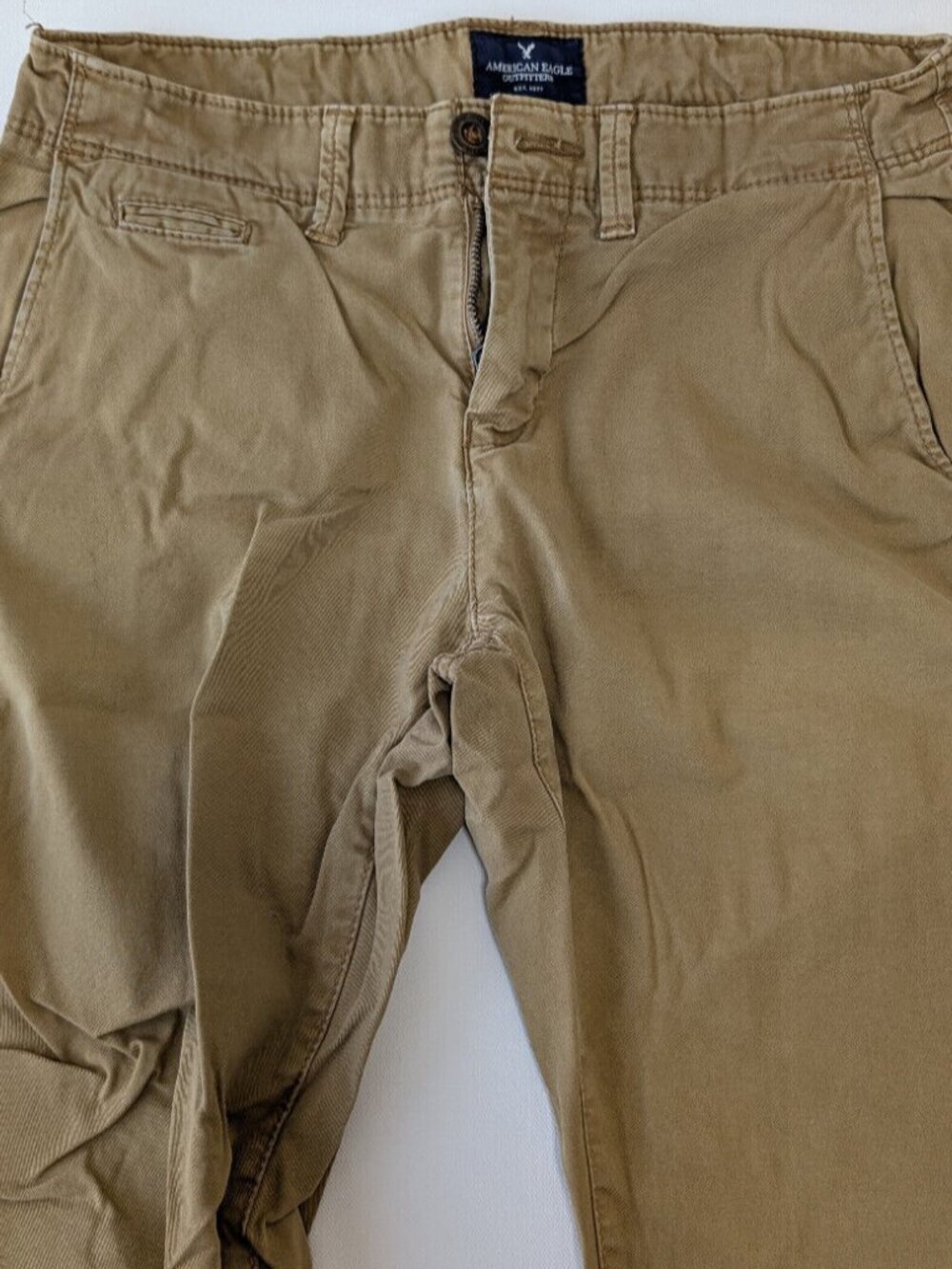 American Eagle Adult Mens 30x32 Tan Khaki Chino Pants